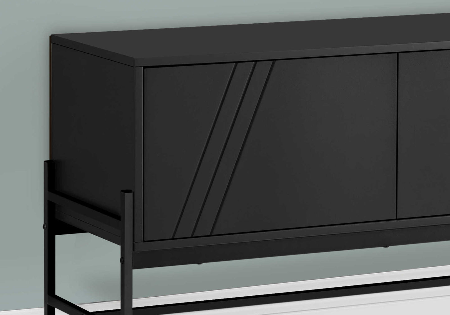 Quip TV Stand